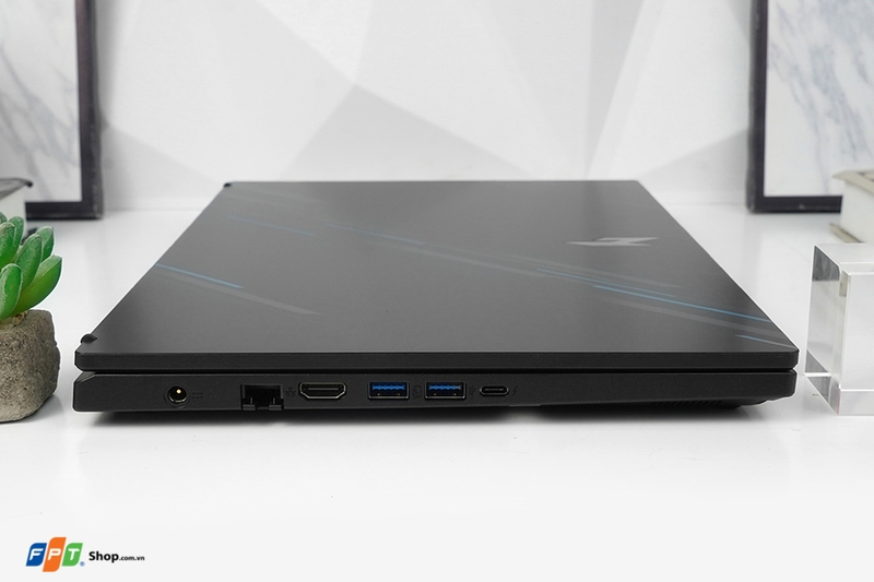 Cổng kết nối Acer Nitro V ANV15-51-91T5