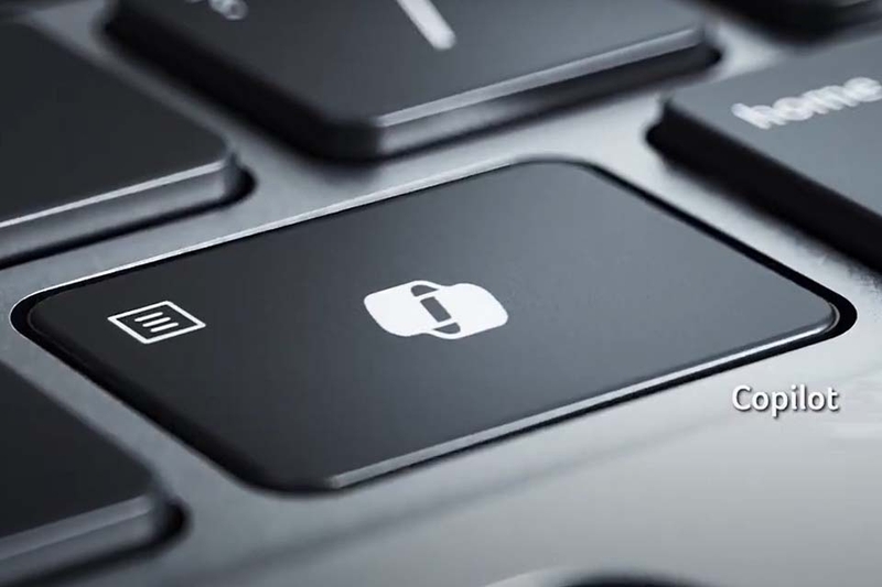 Acer Swift Go 14 AI SFG14-74T-55HD tích hợp phím Copilot Key