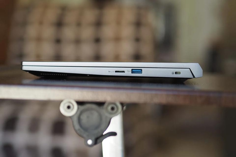 Laptop Acer Swift X 14 AI SFX14-79UW - 07