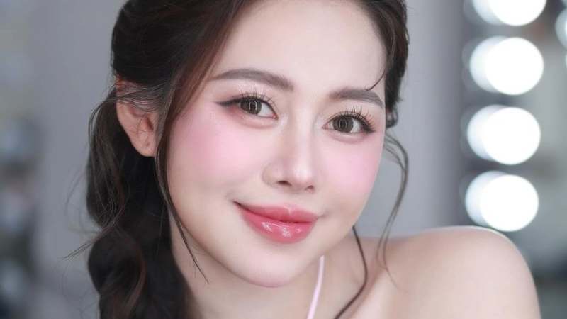 Việt Phương Thoa