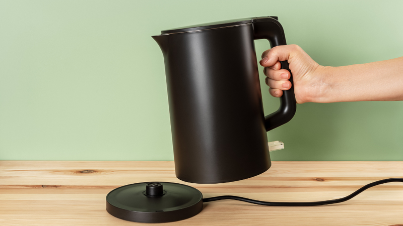 Ấm siêu tốc sáng đèn nhưng không sôi 2