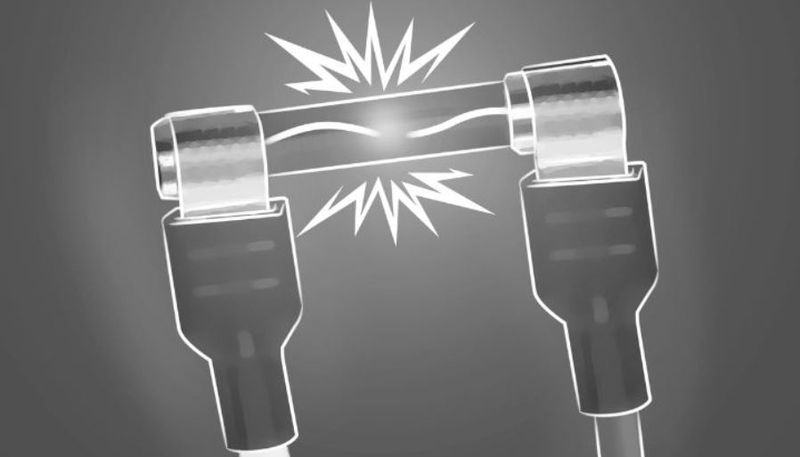 amply bị cháy cầu chì 4