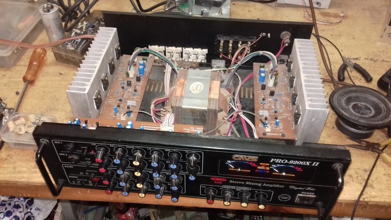 amply bị cháy cầu chì 5