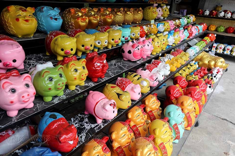 Bỏ heo đất ngày Thần Tài bao nhiêu tiền 2