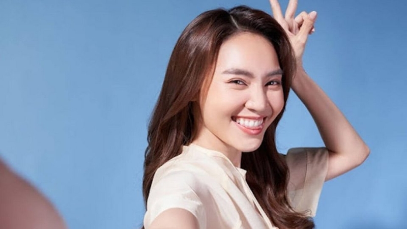Kiểu chụp ảnh chân dung góc mặt nghiêng ¾
