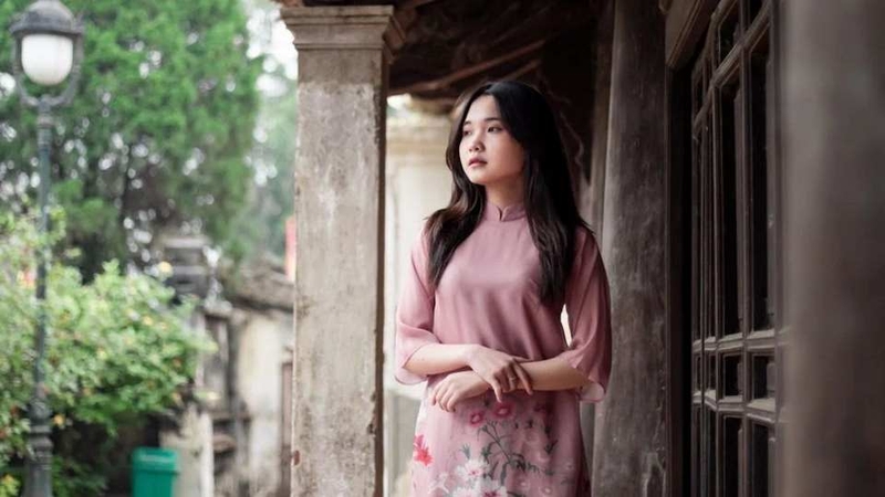 Chụp ảnh chân dung kết hợp khoanh tay