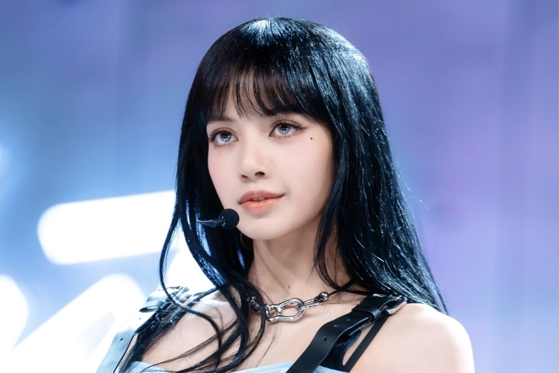 ảnh Lisa 16