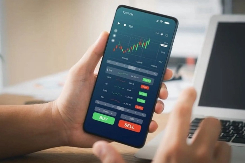 Ưu và nhược điểm khi sử dụng app chứng khoán