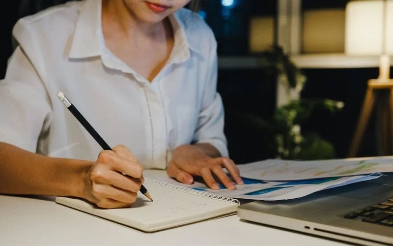 app luyện thi đánh giá năng lực 8