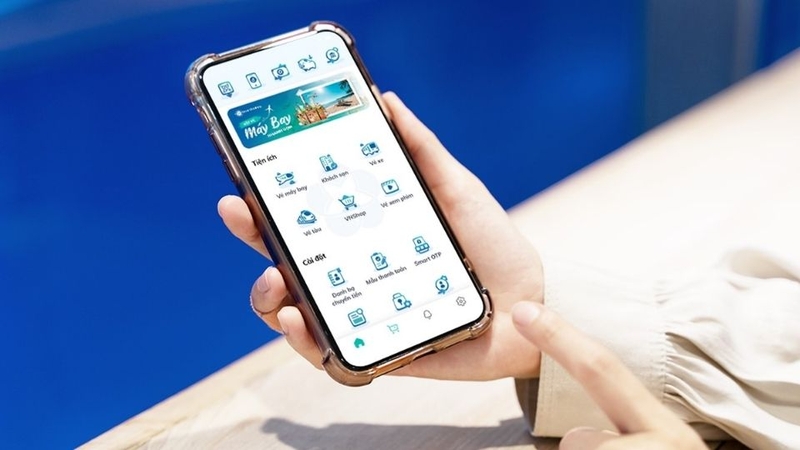 Cập nhật ứng dụng ngân hàng và hệ điều hành