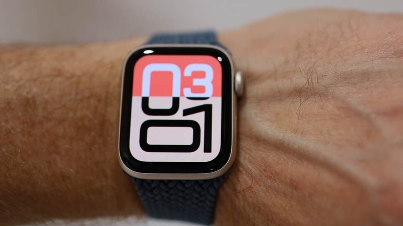 kha nang chong nuoc cua apple watch se 3