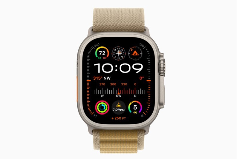 Apple Watch Ultra 2 Titan Tự Nhiên Dây Alpine 2