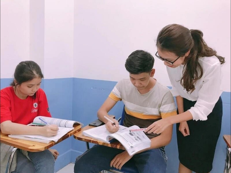 Assistant Teacher là gì 3