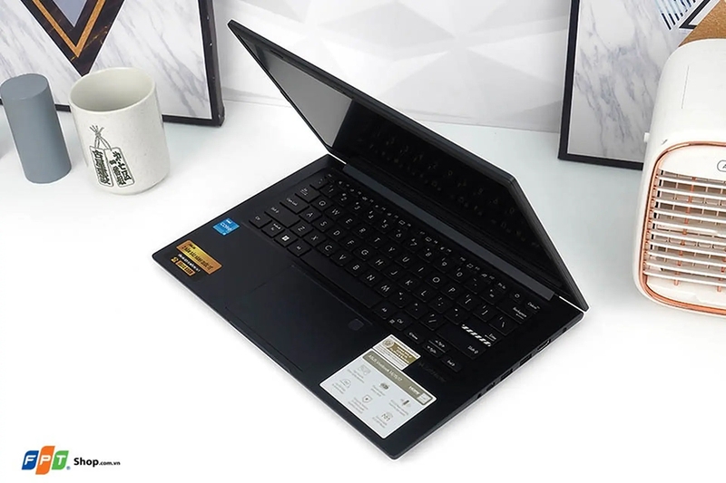 Laptop Asus 14 inch Core i3 tốt nhất 2025 - 07