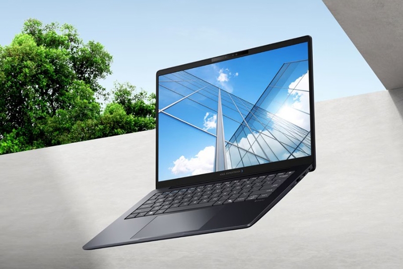 Laptop Asus ExpertBook 3