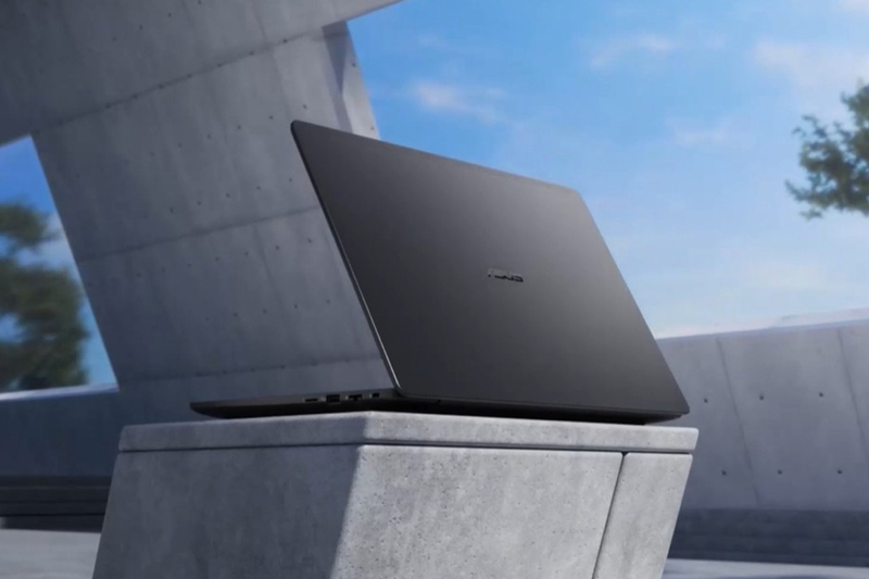Laptop Asus ExpertBook 12