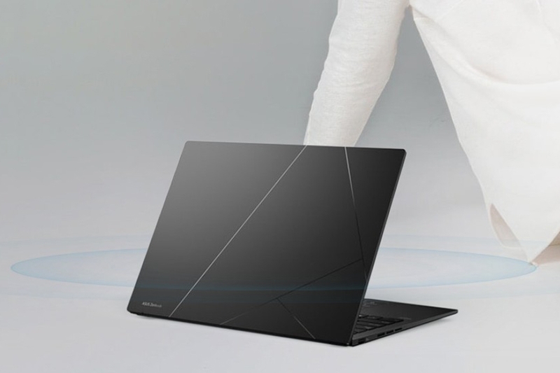 asus-zenbook-14-um3406ka-pp590ws-b.jpg