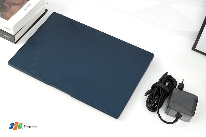 Asus Zenbook và MacBook Air (ảnh 6)