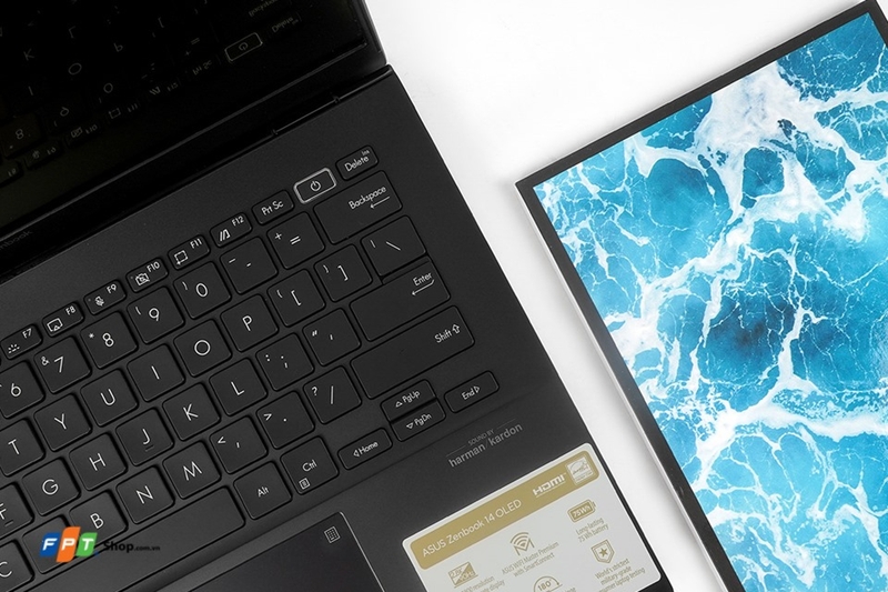 asus zenbook và macbook pro ảnh 6