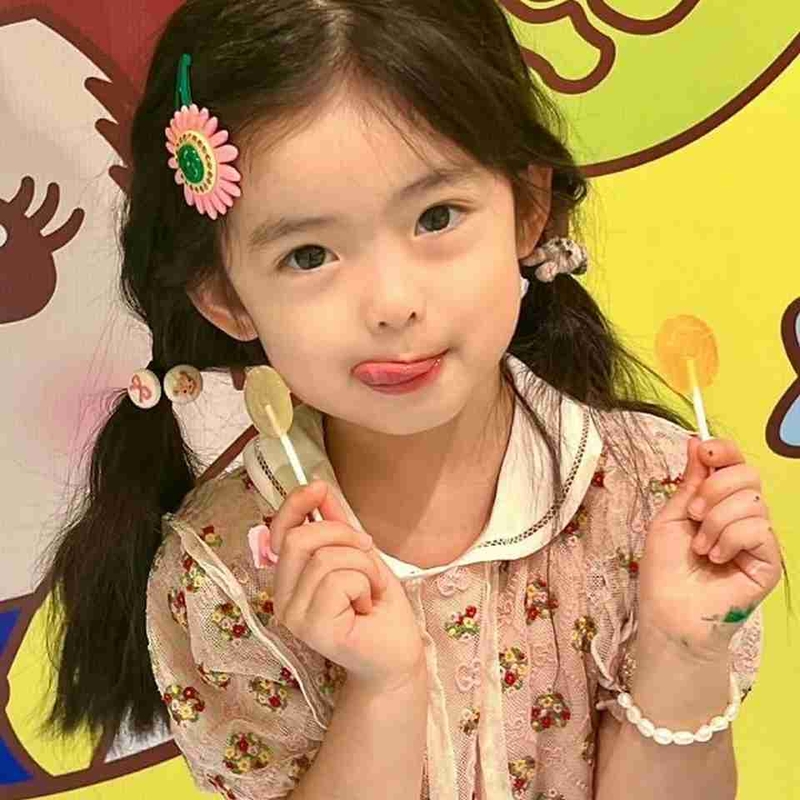 Tải ngay các mẫu avatar em bé độc đáo