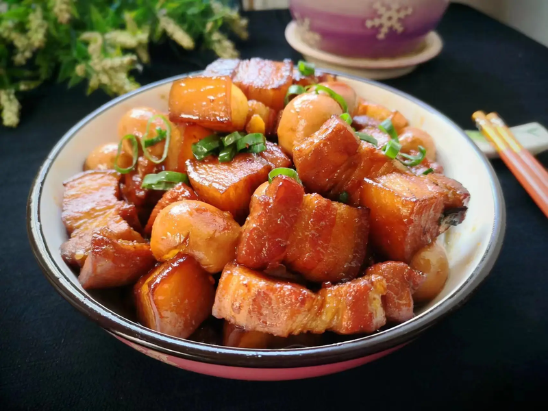 thanh pham ba chi kho trung cut