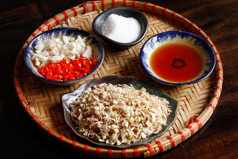 Ba rọi chiên sả - 05