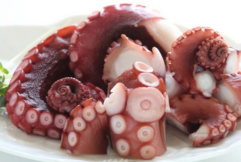 bạch tuộc hấp nước ảnh 4
