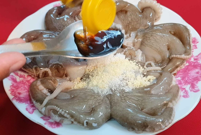 bạch tuộc xào cần tây hình 6