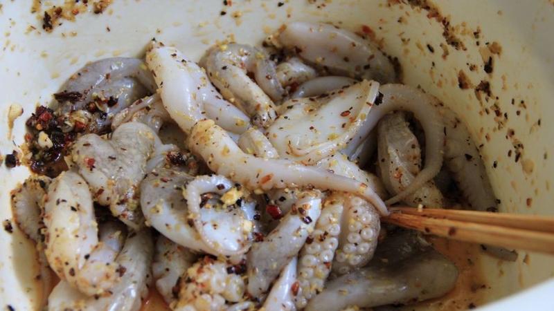 bạch tuộc xào dứa 3