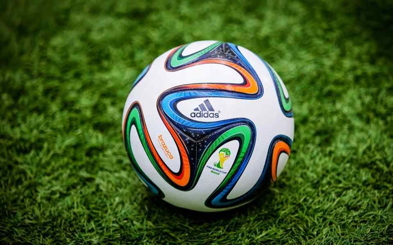 Cách thể hiện niềm đam mê với trái bóng