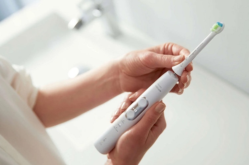 bàn chải đánh răng điện dùng được bao lâu (hình 4)