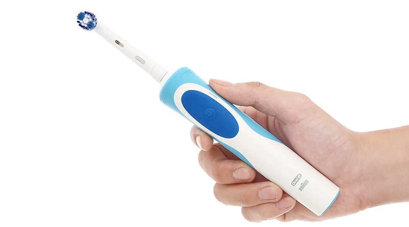 bàn chải điện cho người niềng răng 1