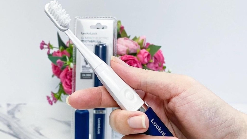 Bàn chải điện Lock&Lock ENR344NVY