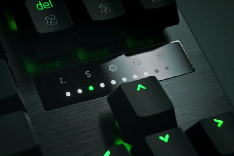 Razer Huntsman V3 Pro Tenkeyless - Điều chỉnh trực tiếp trên bàn phím với hệ thống đèn LED