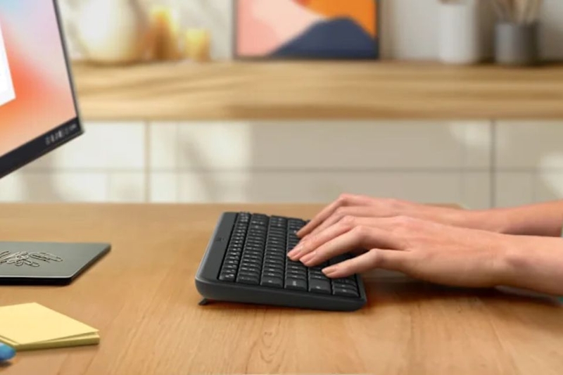 Bàn phím không dây Bluetooth Logitech K250 trải nghiệm gõ phím êm ái và thoải mái