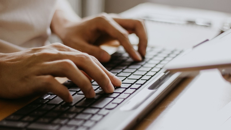 Tại sao nên sử dụng bàn phím tiếng Hàn trên Laptop?