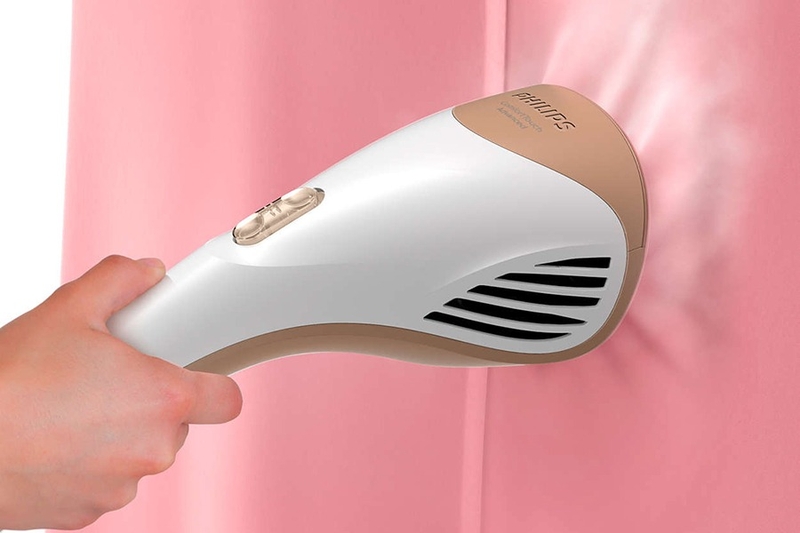 Đánh giá bàn ủi hơi nước đứng Philips GC576 2