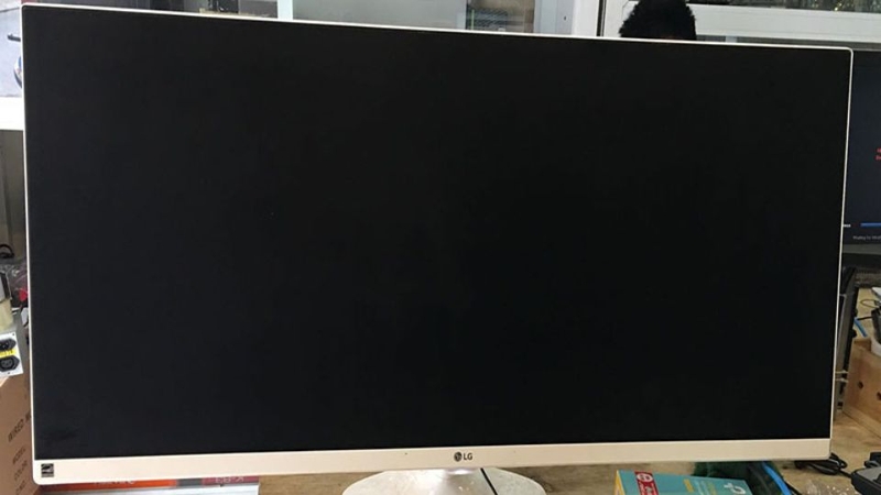 Màn hình máy tính 24 inch