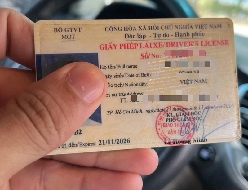 Bằng lái xe ô tô B2 - 03