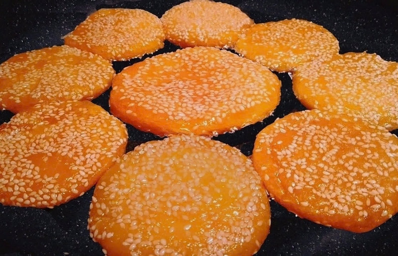 bánh bí đỏ chiên ảnh 4