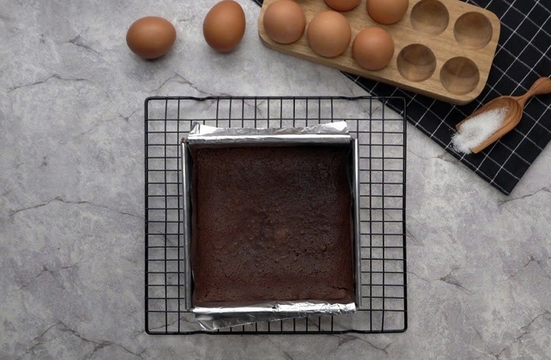 Bánh brownie ngôi mộ cổ ảnh 4