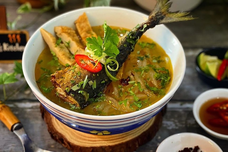bánh canh cá nục Đà Nẵng đậm đà