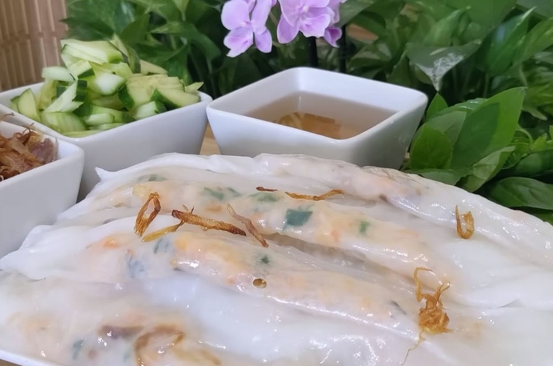 Cách làm bánh cuốn tôm (hình 20)
