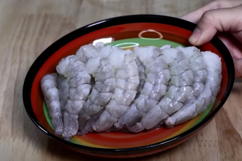 Cách làm bánh cuốn tôm (hình 2)