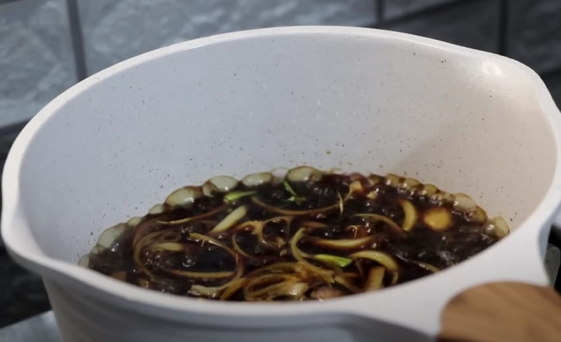Cách làm bánh cuốn tôm (hình 6)