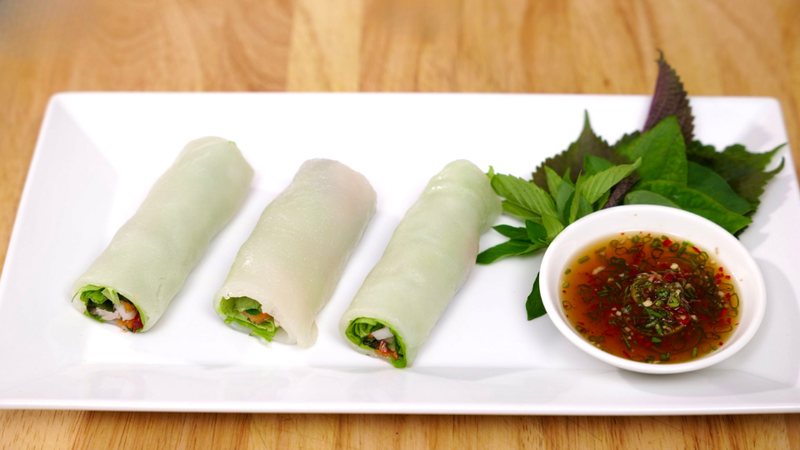 Bánh cuốn tôm chua 4