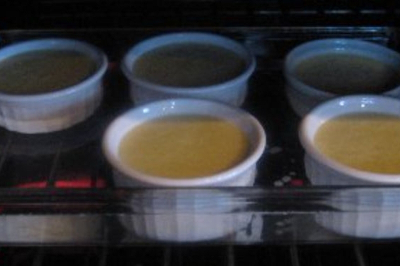 Bánh flan caramel - 07