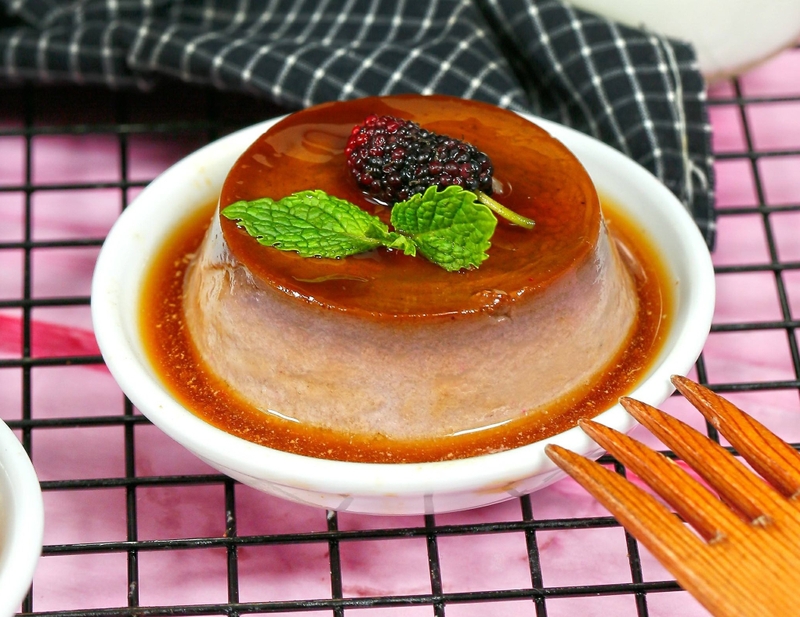cách làm bánh flan dâu (ảnh 11)
