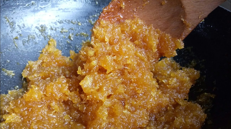 bánh hoa mai nhân khóm 3