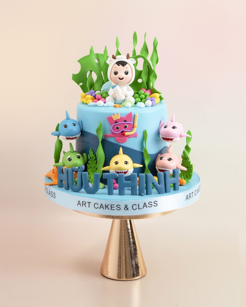 bánh kem baby shark 4